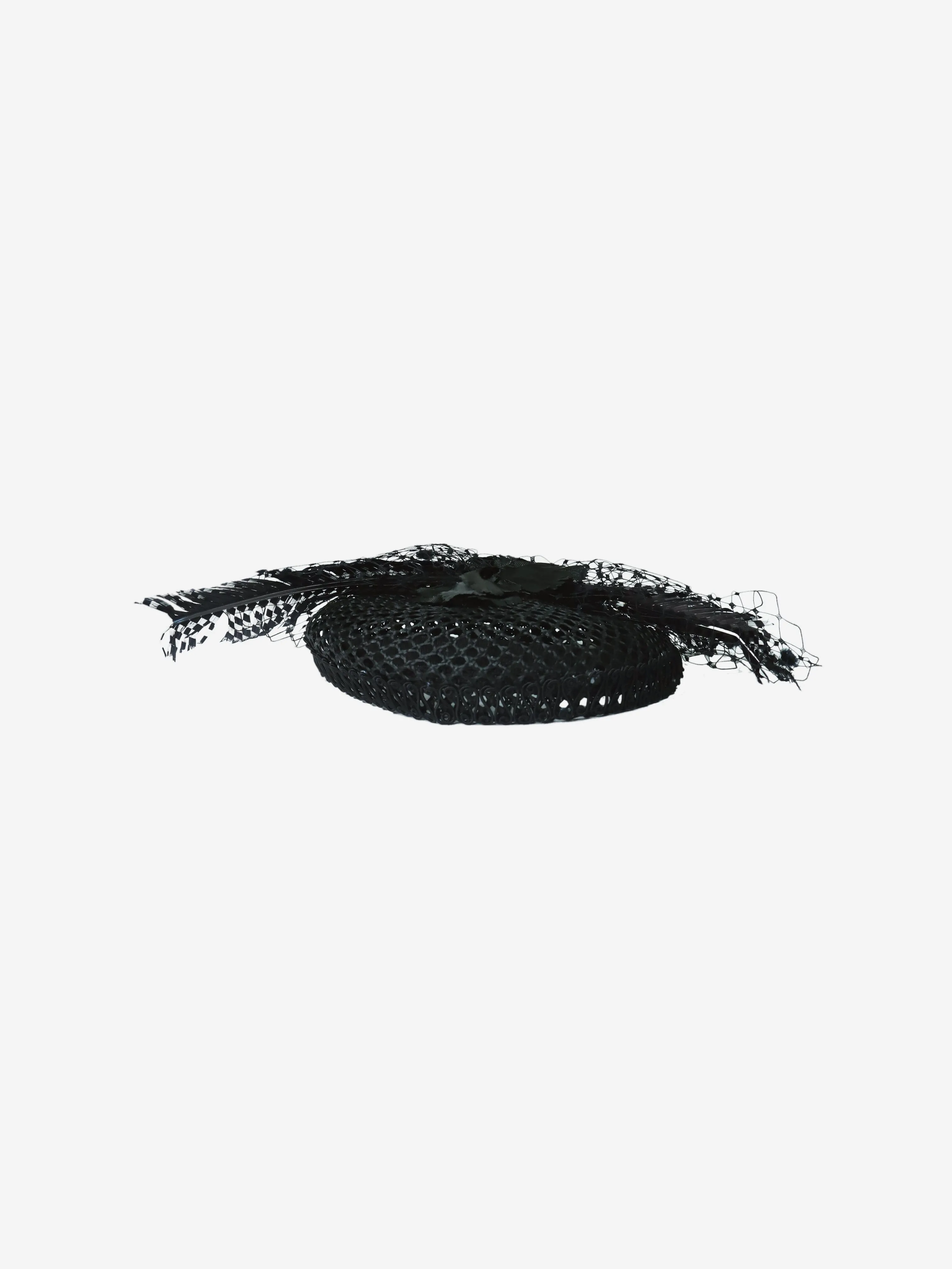 Black fishnet beret