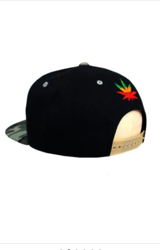 CAPS & SNAPBACKS JAMAICAN LEAF