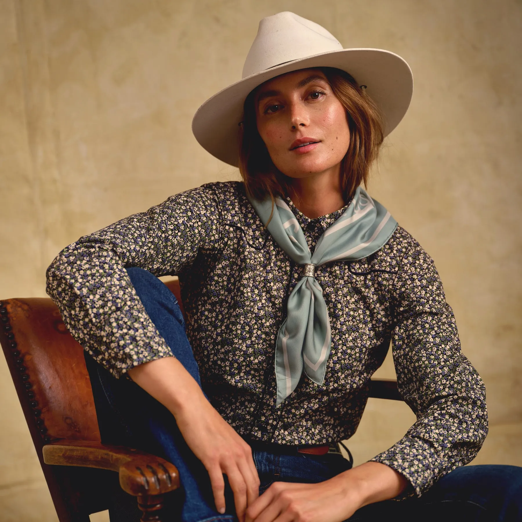 Elegant Reversible Silk Scarf - Helenita Loop Road Design
